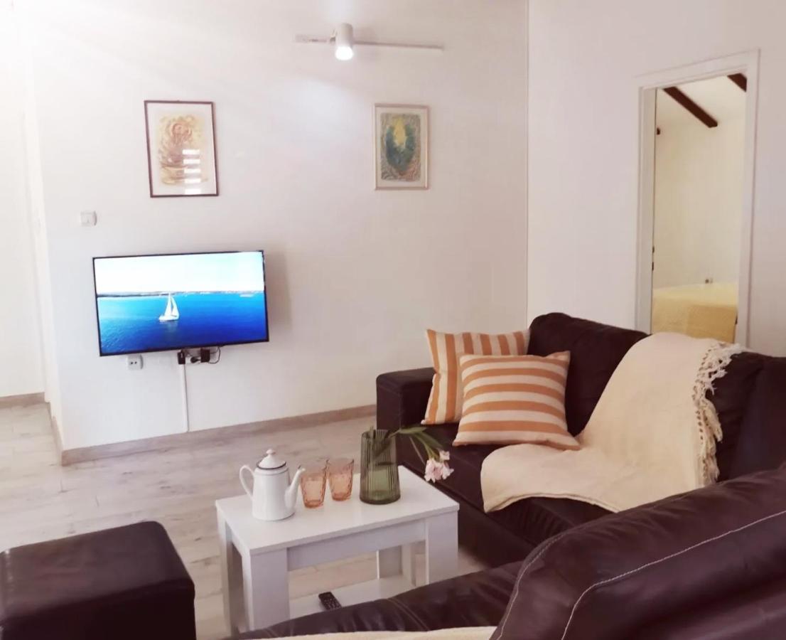 Duplex Apartman Lazaro كوتور المظهر الخارجي الصورة